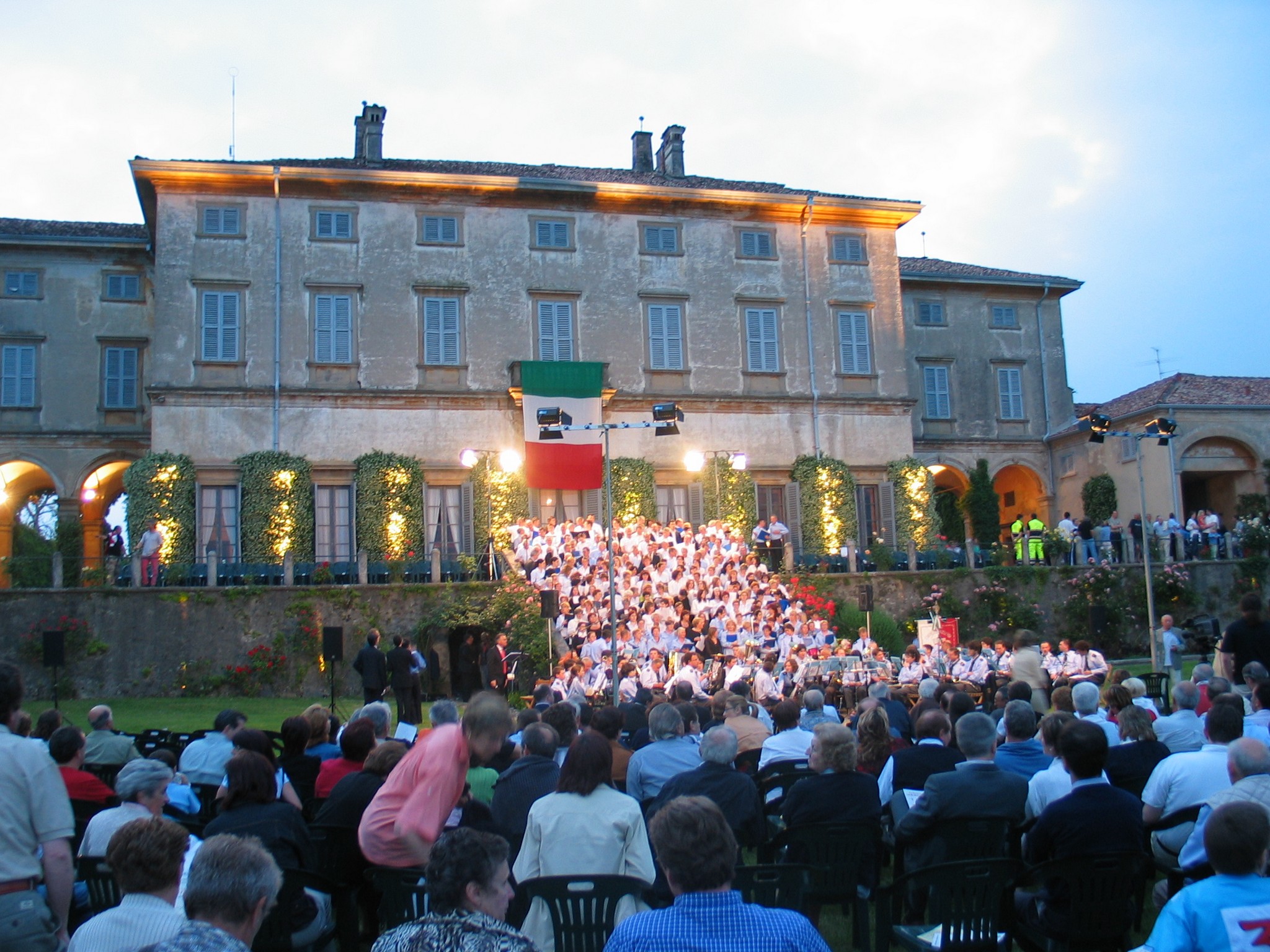 Concerto della Repubblica, villa