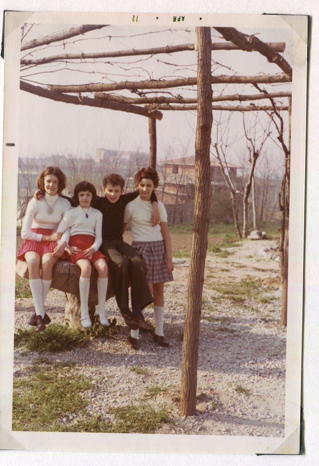 Ritratto di gruppo - Esterno - Baita alpini