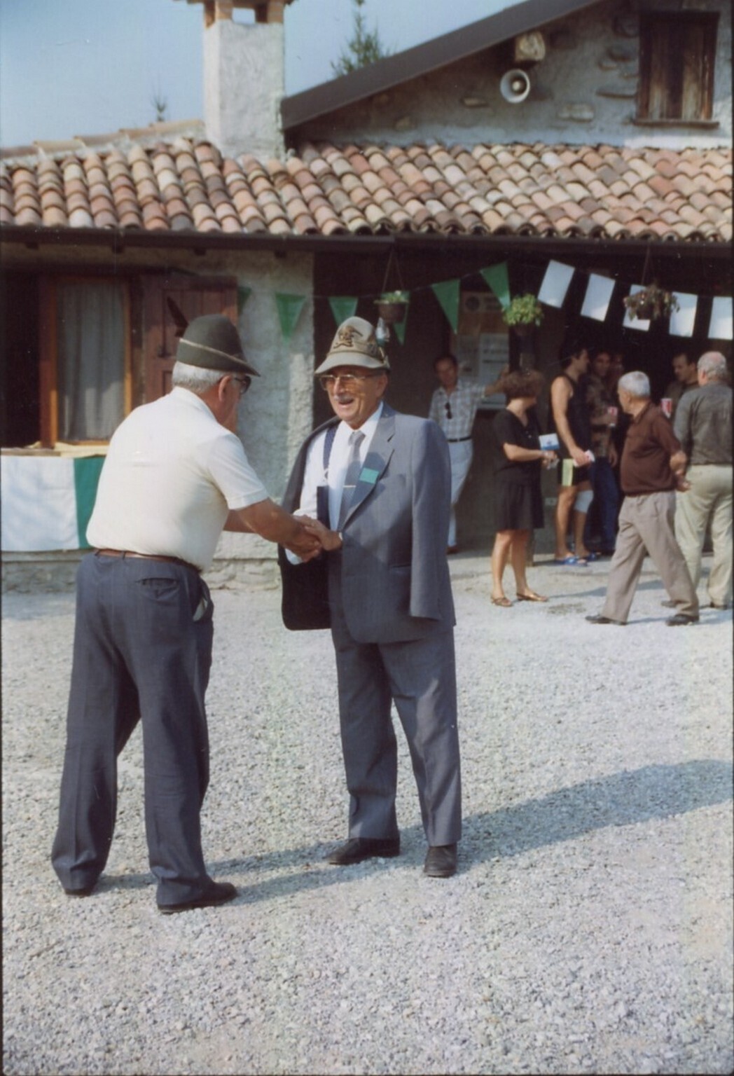 Celebrazione 60° di Fondazione Gruppo Alpini Lurago d\\\\\\\\\\\\\\\'Erba