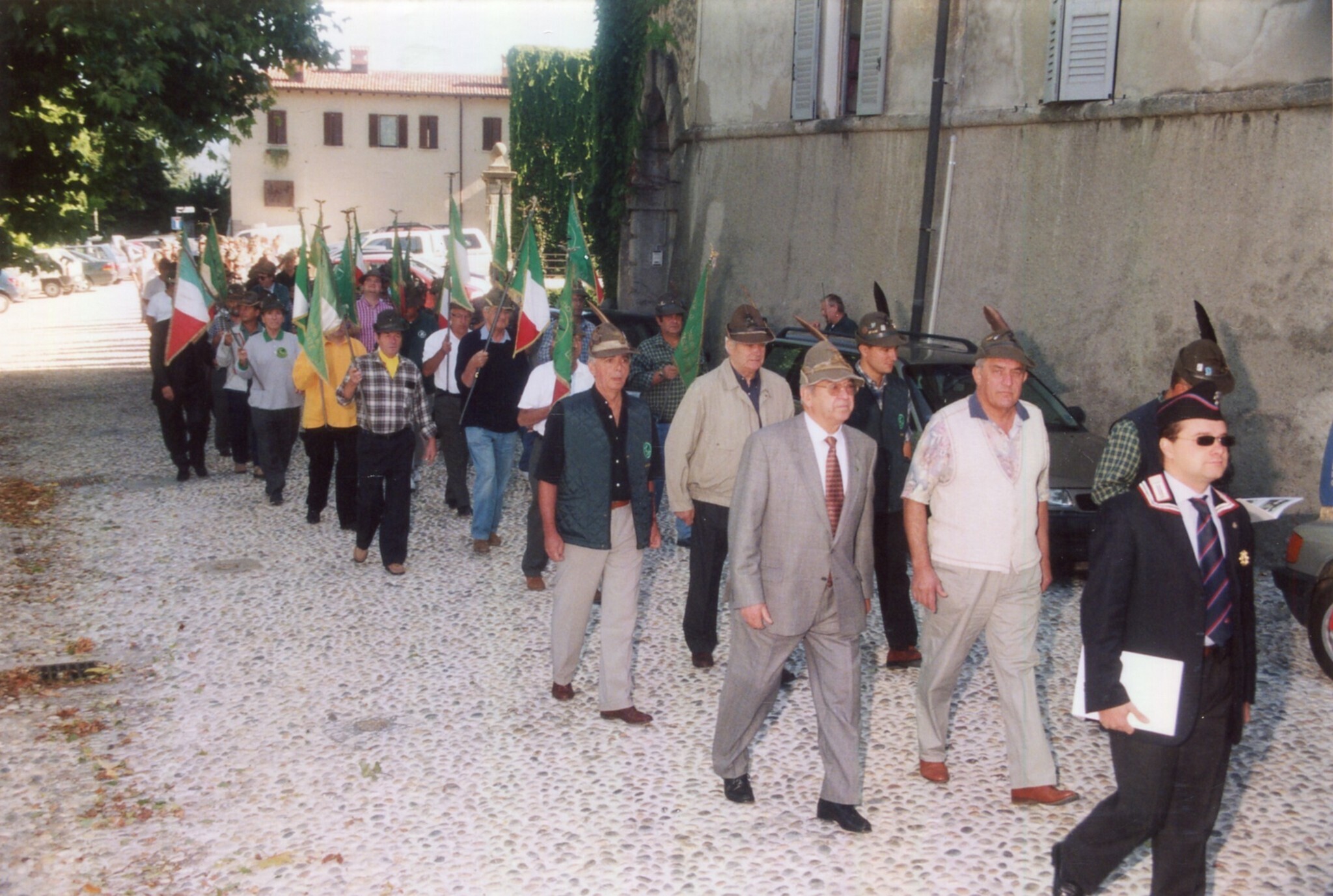 Celebrazione 70° di Fondazione Gruppo Alpini Lurago d\\\'Erba - Corteo Celebrazione 70° di Fondazione Gruppo Alpini Lurago d\\\'Erba - Corteo