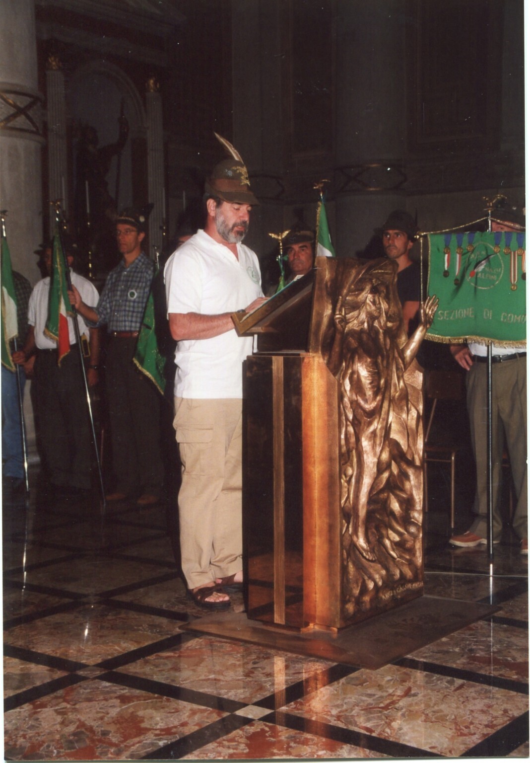 Celebrazione 70° di Fondazione Gruppo Alpini Lurago d\\\'Erba - S. Messa Chiesa Prepositurale San Giovanni Evangelista - Alpino - Giulio Mauri Celebrazione 70° di Fondazione Gruppo Alpini Lurago d\\\'Erba - S. Messa Chiesa Prepositurale San Giovanni Evangelista - Alpino - Giulio Mauri