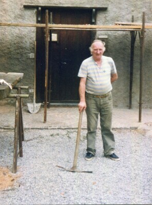 Ritratto maschile - Alpino - Volontario al lavoro - Luigi Molteni (detto Bisc)
