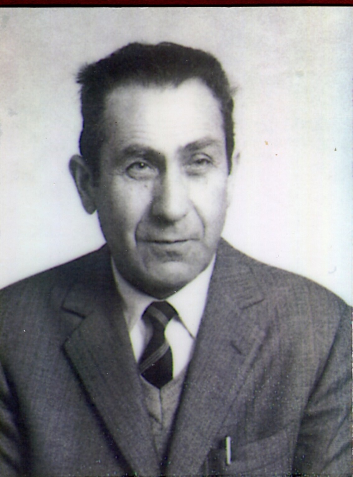 Ritratto maschile - Alpino - Vittorio Bonacina Ritratto maschile - Alpino - Vittorio Bonacina